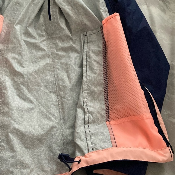 The North Face Navy Blue and Pink Rain Jacket - Picture 8 of 11